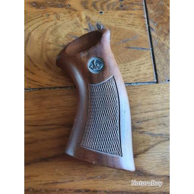 Poignées En Noyer Faites Main Pour Beretta 92FS / 96 / 98 / M9 – Fabrication Artisanale Turque