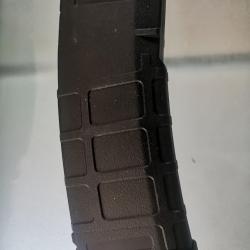 Chargeur compatible AEG ar15/M4 ....airsoft  sans molette polymère