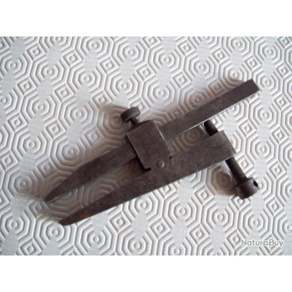 outil armurier dmonte ressort platine de fusil  ancien pour platine militaire ou civil