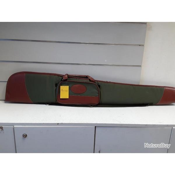 FOURREAU  FUSIL VERNEY CARRON 135 CM VERT NEUF EMBOUT RENFORCE ET TRES BONNE PROTECTION