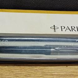 Ancien stylo bille PARKER "UKF" noir et argenté - écrin d'origine - fonctionne