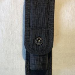 VENDS POCHETTE LAMPE OU AUTRE 5.11