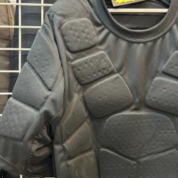 maillot de corp de protection pour le paintball noir