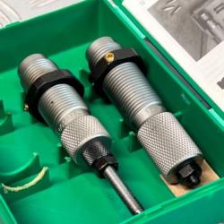 jeu d'outils RCBS 300 Winchester magnum + sertisseur Lee
