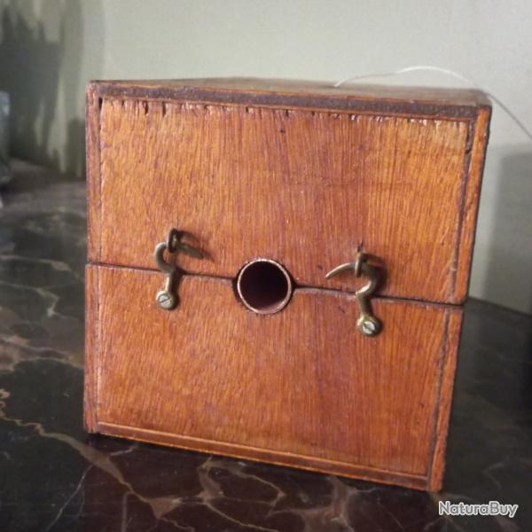 RARE  ancien drouleur en bois et laiton pour ficelle ou fil ...