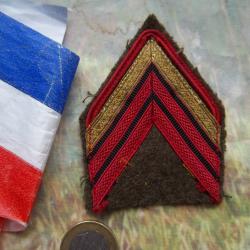 galon grade militaire époque Algérie Indo caporal chef ADL