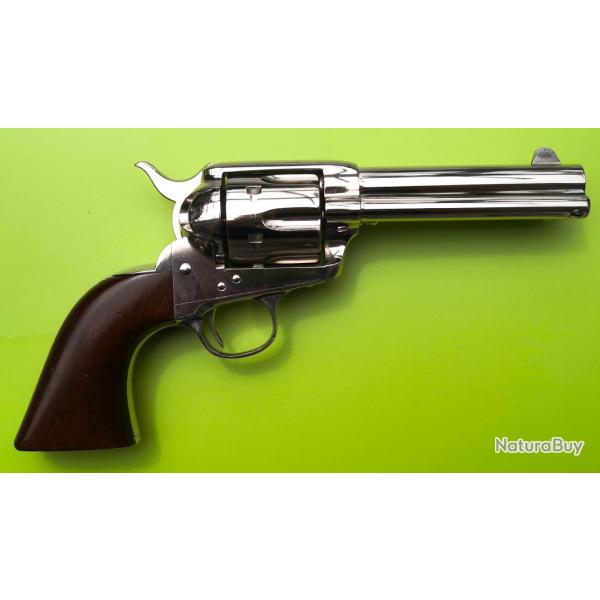 Superbe Colt SAA 1873, Canon de 4 "3/4, nikel, plaquettes bois. Calibre: 45 LC. , catgorie D