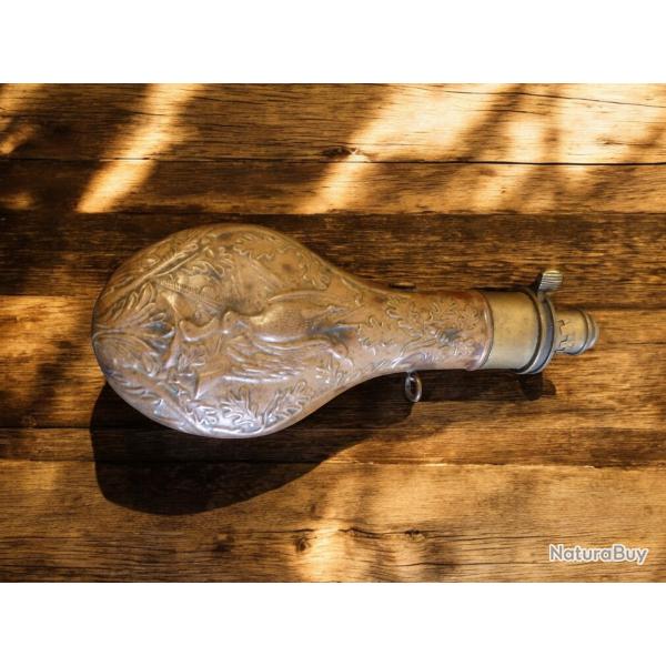 Poire  poudre ancienne G & J.W. Hawksley - dcor en relief - 21 cm - XIXe sicle
