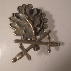 broche insigne militaire