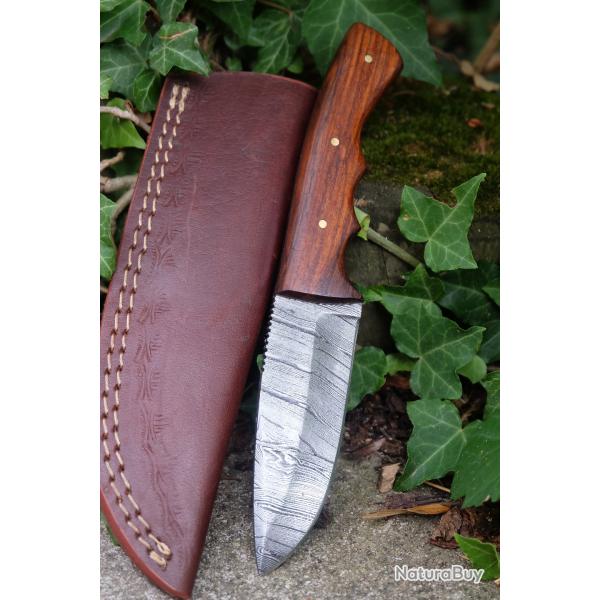 Couteau Skinner Damas Lame Drop Point Acier 256 Couches Manche Chne Etui Cuir Fabr Artisanale