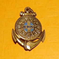 4° R.I.M.A, émail, dos guilloché, marquage central , Régiment d'Infanterie de Marine  , FABRICANT DR
