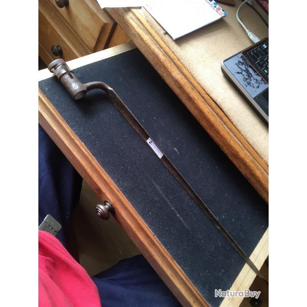 Baonnette 2  douille  identifier