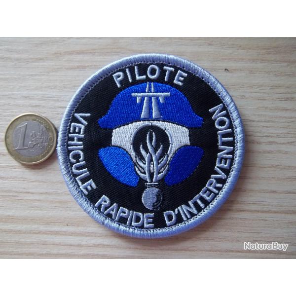 cusson militaire pilote vhicule rapide intervention gendarmerie