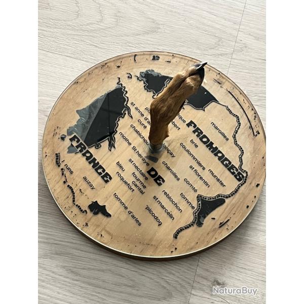 Planche  fromage motif chasse 1e au enchre