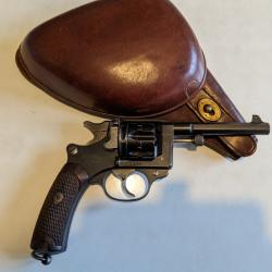 Revolver MAS 1892 TBE catégorie B