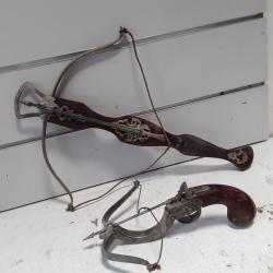 Lot de x2 arbaletes decoratives