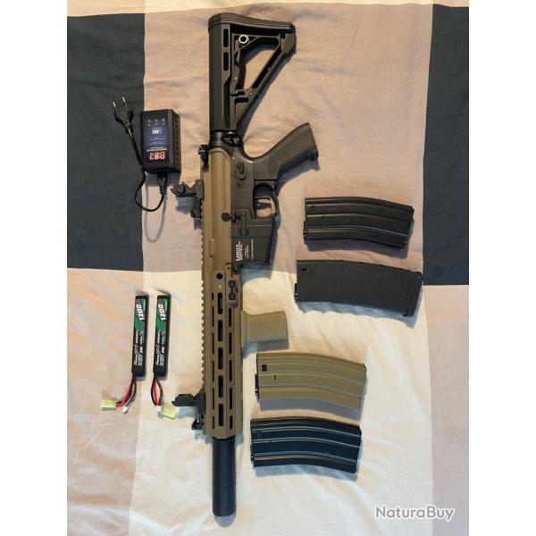 Rplique Airsoft AEG - LANCER TACTICAL BLAZER 10" M-LOK PROLINE