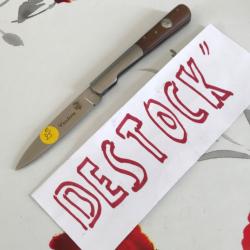 Couteau « vendetta «  manche en bois d'Olivier