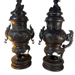 Paire de brûle parfum japonais anciens