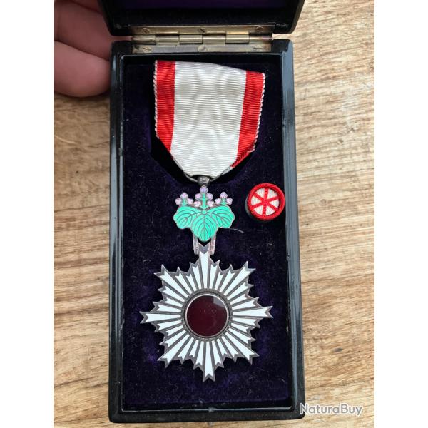 Mdaille du Soleil Levant 5me classe - Japon - militaria