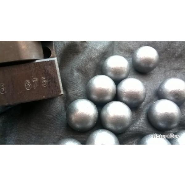 25 Balles ronde (hyper-sphrique) Calibre .675 - 17,10mm Poids 460 grains , roules graphite