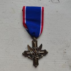 MÉDAILLE U.S. "DISTINGUISHED SERVICE CROSS"
