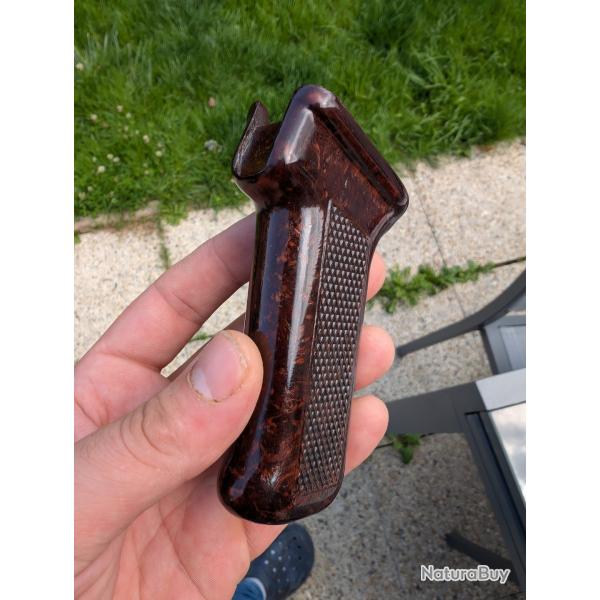 Vend poigne pistolet baklite pour AK et akm belle patine