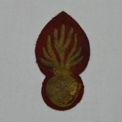 ATTRIBUT KEPI OU BONNET DE POLICE-VOLTIGEUR GARDE IMPERIALE -SECOND EMPIRE-GUERRE DE1870