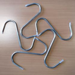 *** DÉSTOCKAGE - Lot de 5 crochets de boucher en inox 14,5 cm ***