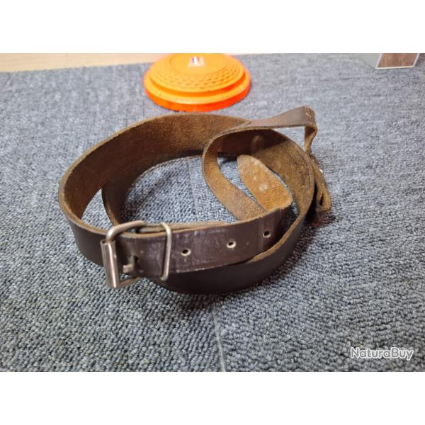 Bretelle cuir pour arme d'paule- Occasion (2)