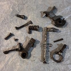 Lot de pièces Revolver Mas 1873