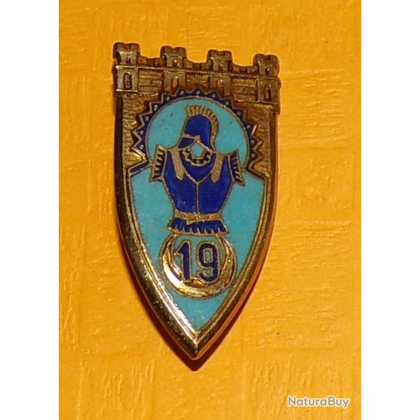 19 Rgiment du Gnie, hauteur 44 mm, dos guilloch , FABRICANT  DRAGO PARIS  ,  HOMOLOGATION 215,
