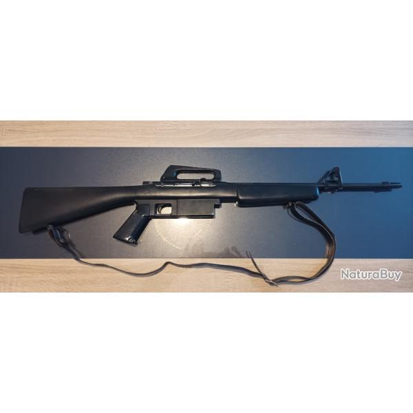 Squires Bingham M16 22lr