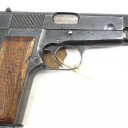Pistolet Browning FN GP35 prise de guerre 9X19 WAA140