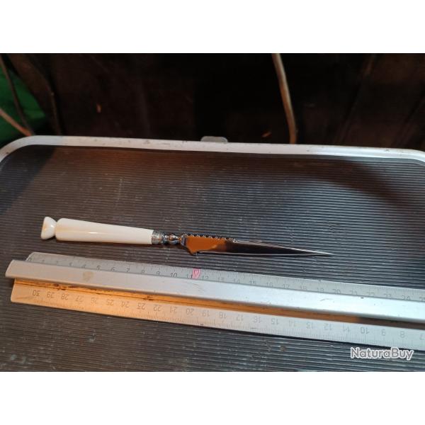 Magnifique stylet