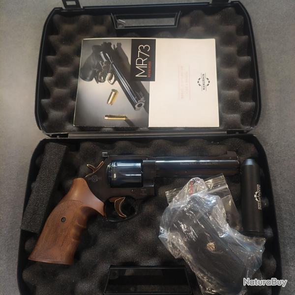 Revolver MANURHIN MR73 Sport 5"1/4 cal.357 mag - 38 special Poigne Bois Super Sport OCCASION