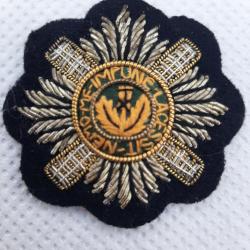 Insigne tissu brodé cannetille argent "NEMO ME IMPUNE LACESSIT superbe