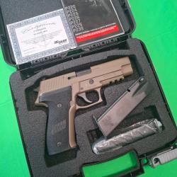 SIG SAUER P226 MK25 NAVY TAN (version SEAL)