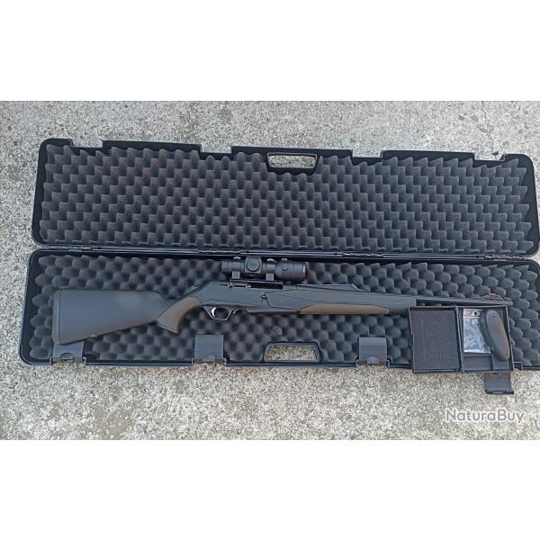 Carabine semi automatique Browning BAR MK3 synthetique droitier, rare , cal 9,3X62 , avec armeur