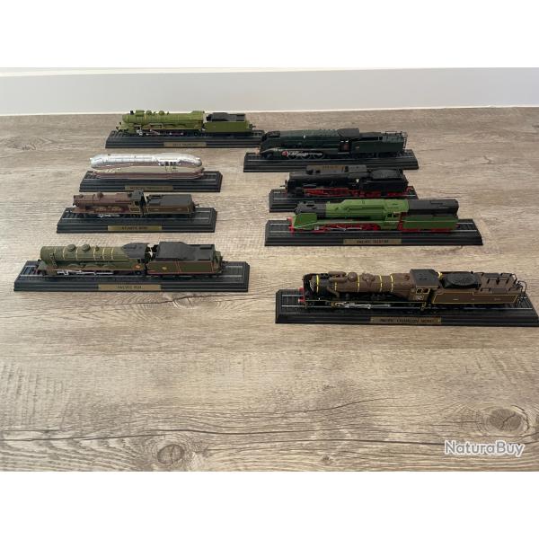 Lot locomotive train miniature de collection