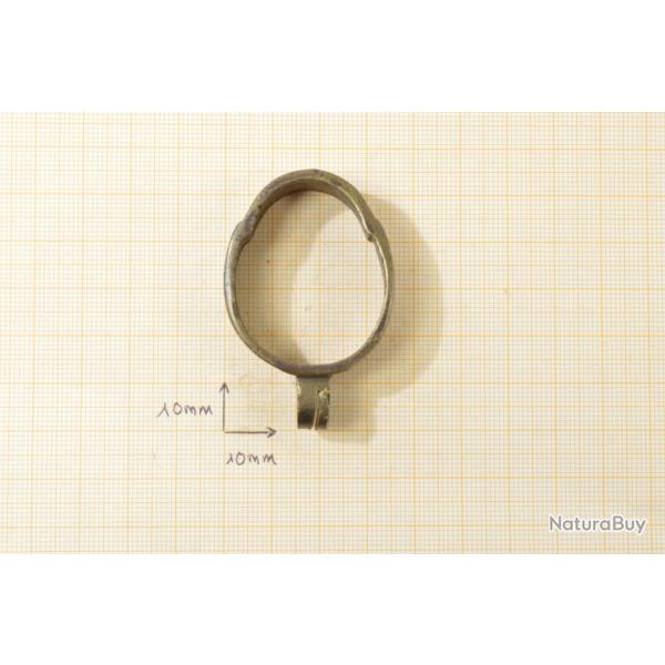 Anneau grenadire laiton (sans battant) fusil  identifier. Style 1816 ou drivs