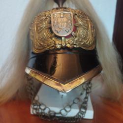 Casque de Officier de  cavalerie de la Garde Nationale Républicaine Portugaise " Pickelhaube"