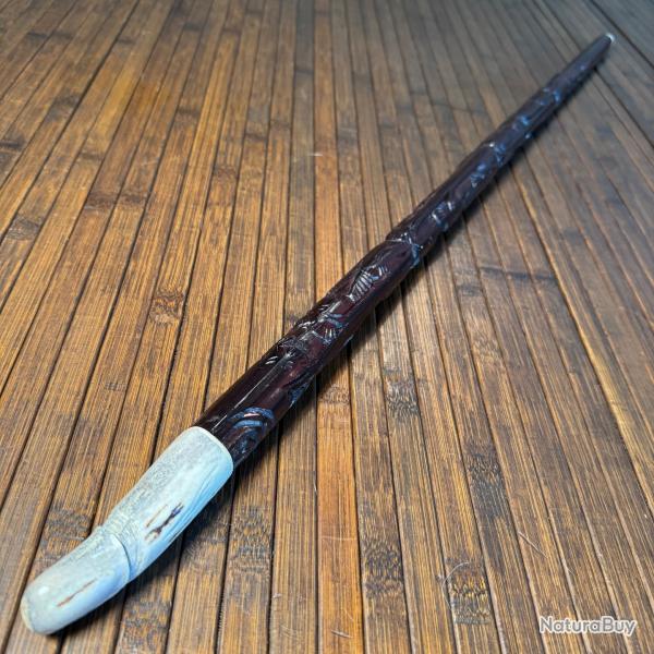 BELLE CANNE PHALLUS SCULPT SUR UNE CORNE BOIS EXOTIQUE DALBERGIA NIGRA SCULPT DE MOTIFS