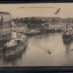 CPA - Marine Militaire -BREST Le Port de guerre vu du grand Pont -N°3794