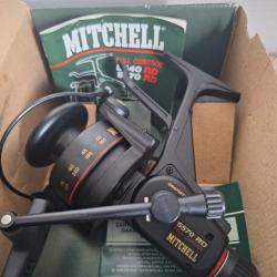 Moulinet Pêche Mitchell 5570 RD neuf de stock avec boîte et documents.