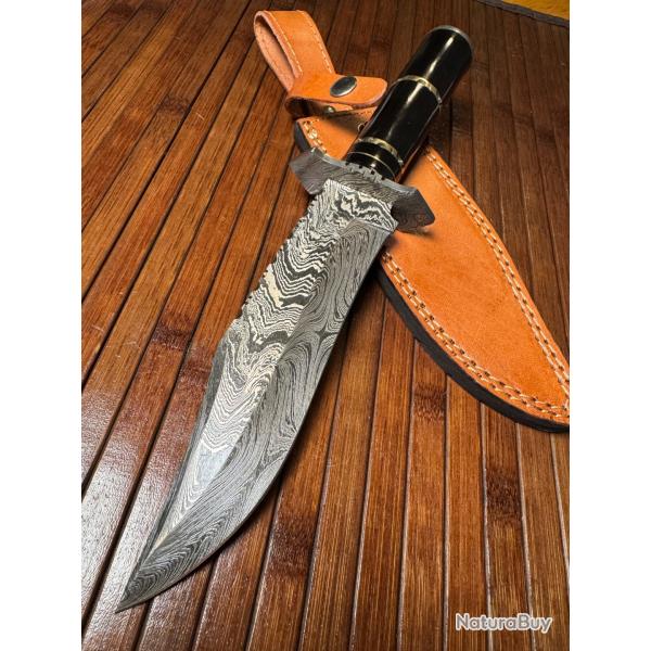 COUTEAU POIGNARD BOWIE DAMAS FORG 290 COUCHE POIGNE BUFLLE D'EAU