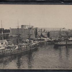 CPA - Marine Militaire - BREST - Le Château, vue prise du Pont National N°3816