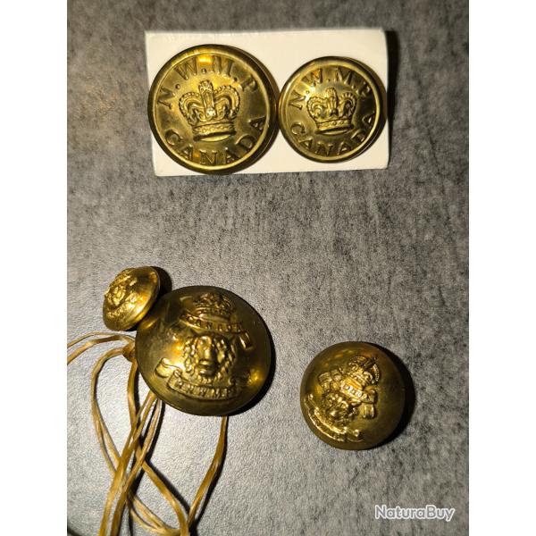 BOUTONS DE LA POLICE MONTE CANADIENNE