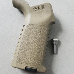 POIGNEE AR15 MAGPUL MOE FDE