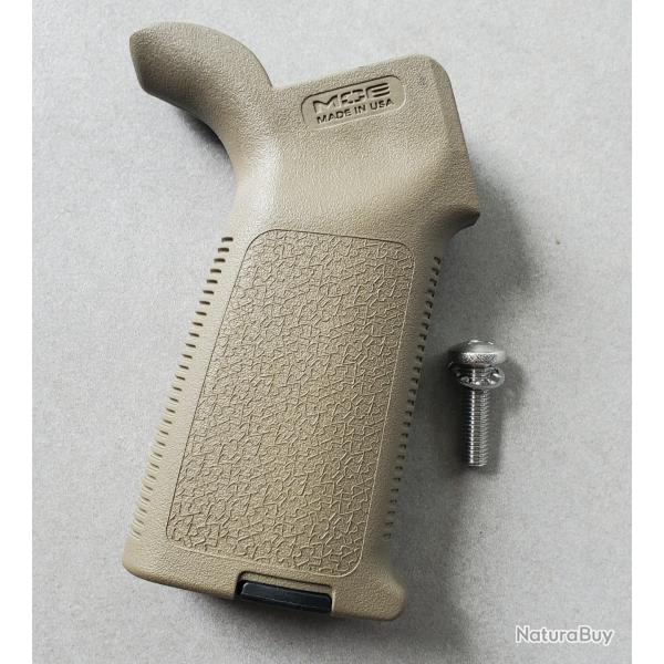 POIGNEE AR15 MAGPUL MOE FDE